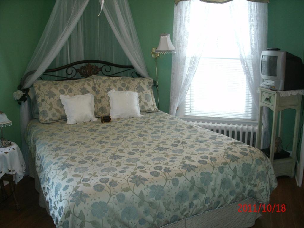 Ici Et Maintenant Bed and Breakfast Magog Kamer foto